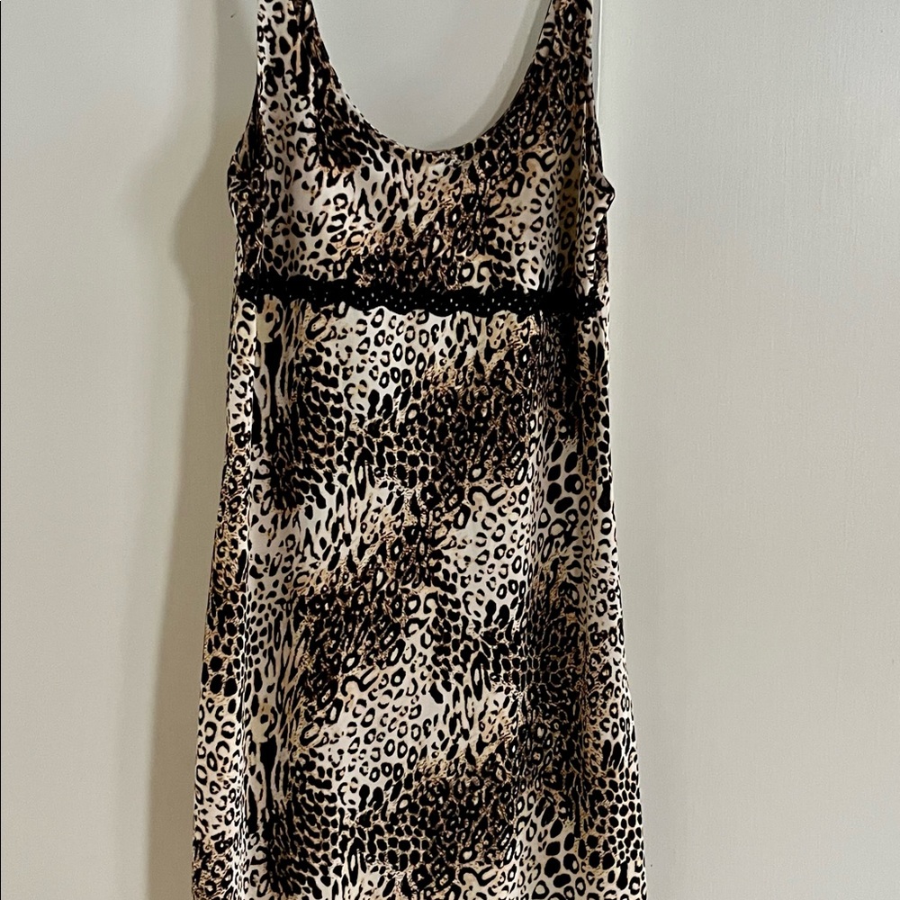 Josie animal print stretchy short nightgown size Large
